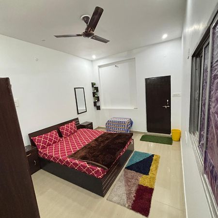 Srivastavas Home Allāhābād Junction المظهر الخارجي الصورة